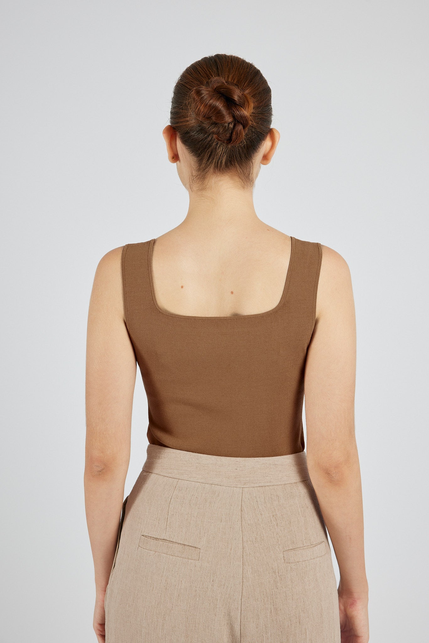 Essential Tank - Sand