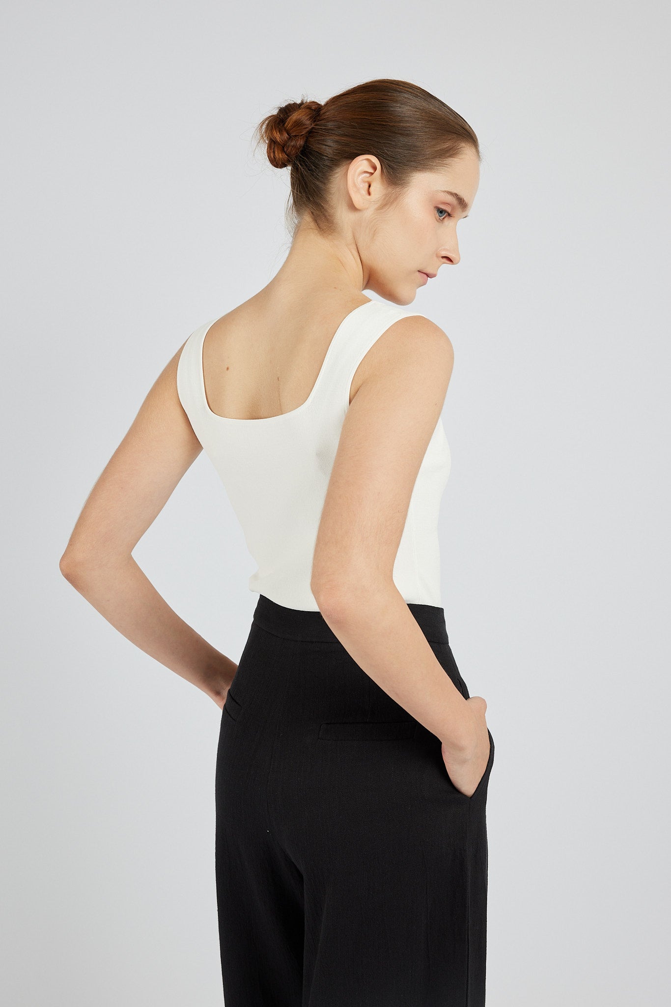 Essential Tank - White