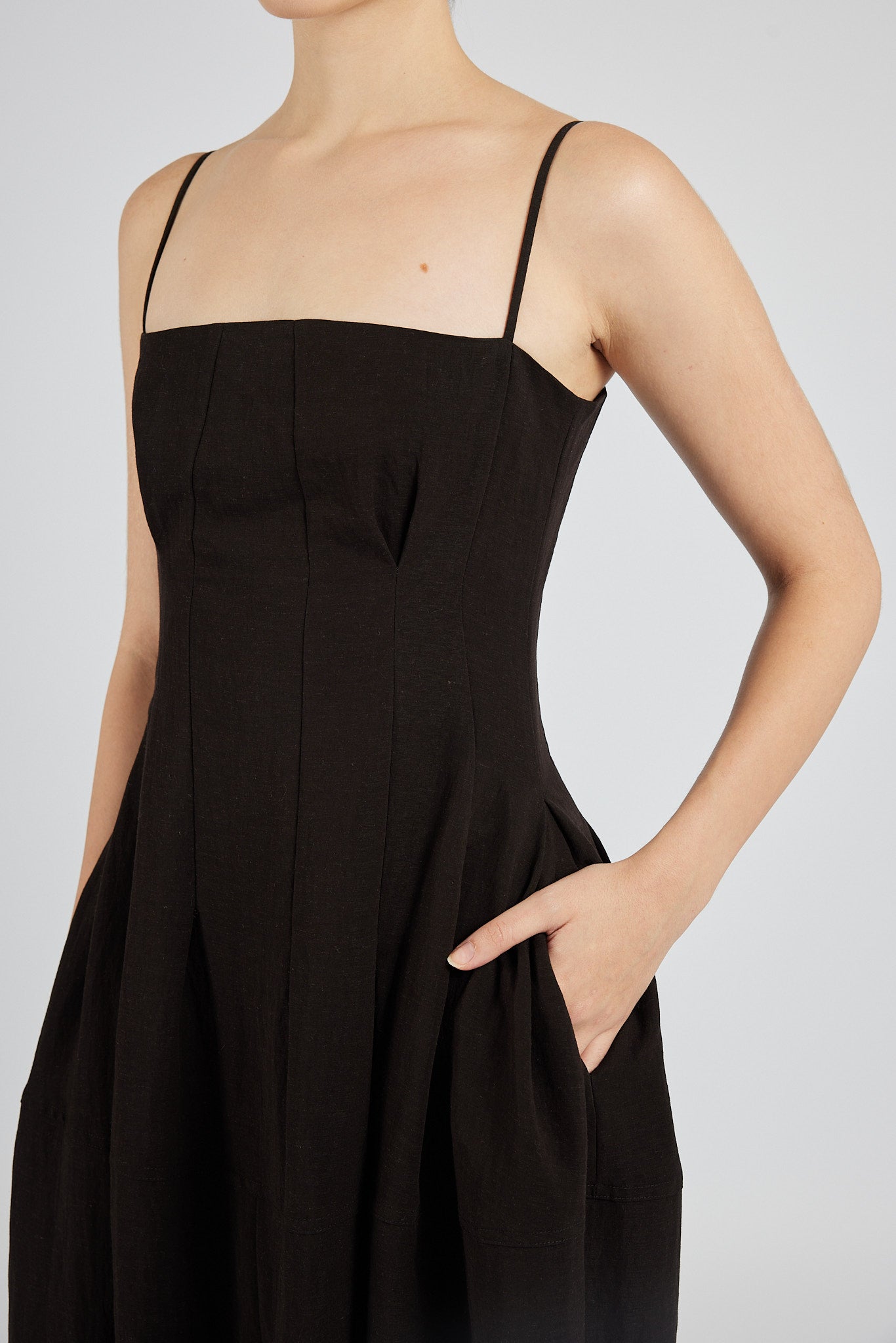 Ruched Detail Midi Dress - Black