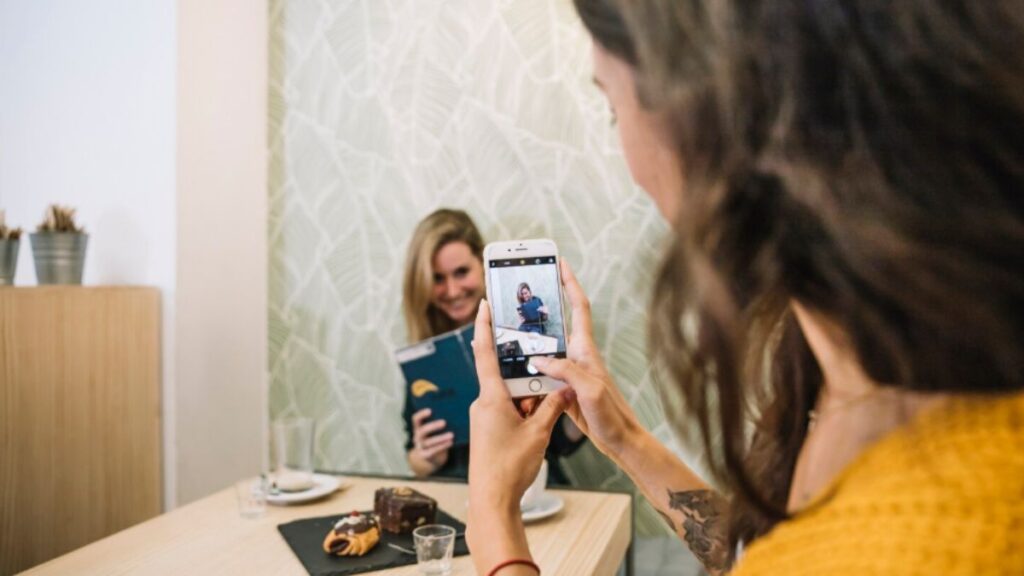 A Beginner’s Guide to Instablu: Tips and Tricks for Maximizing Your Experience